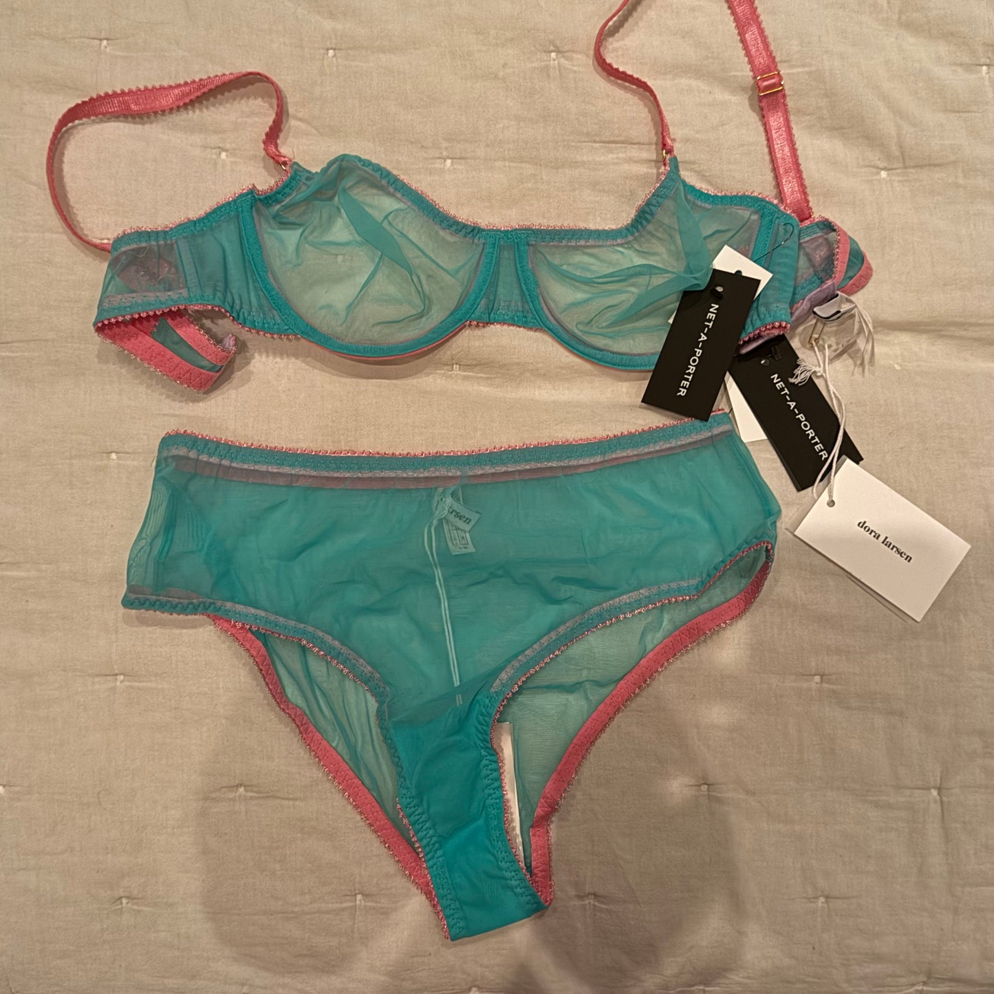 Dora Larsen Lingerie Set