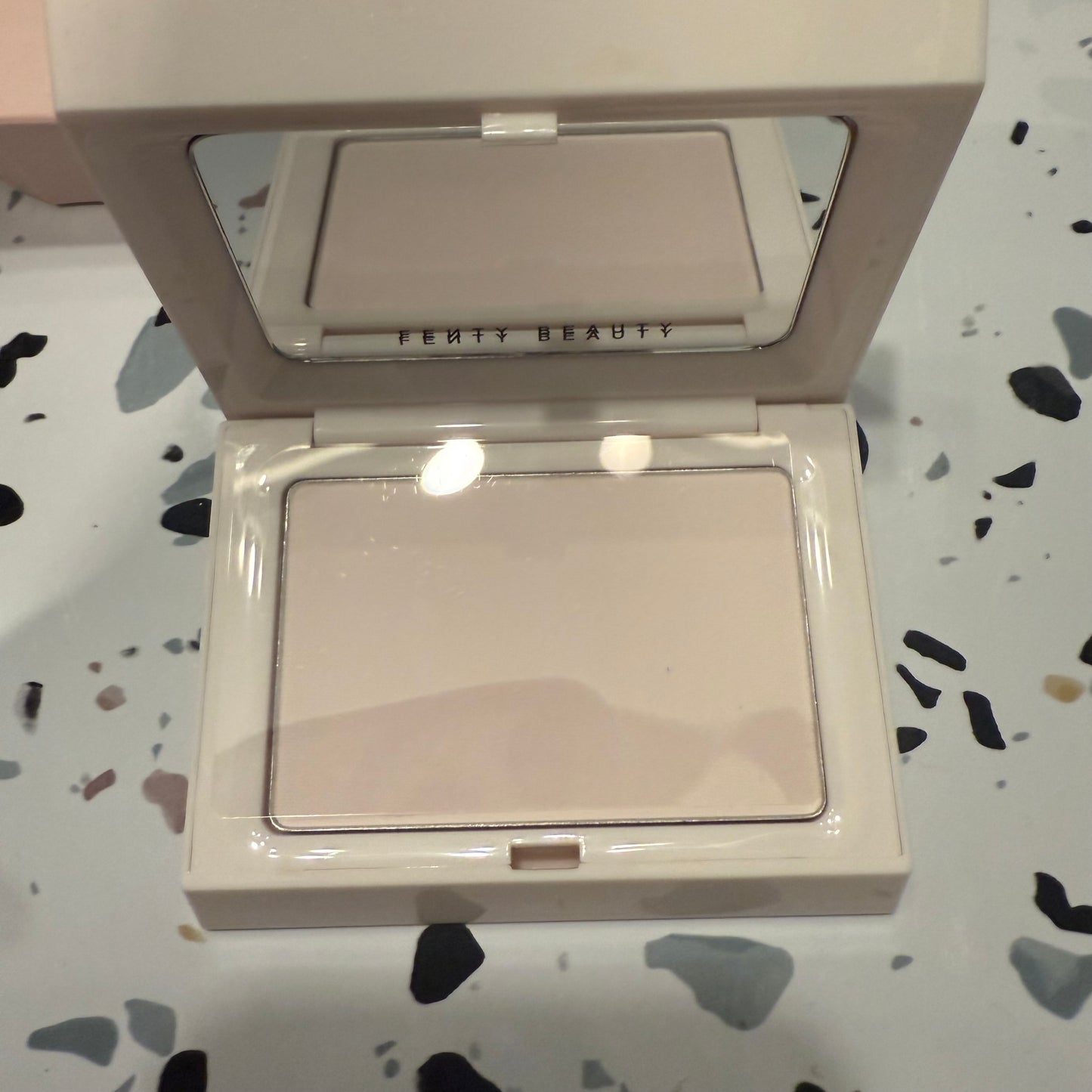 Fenty Beauty Invisimatte