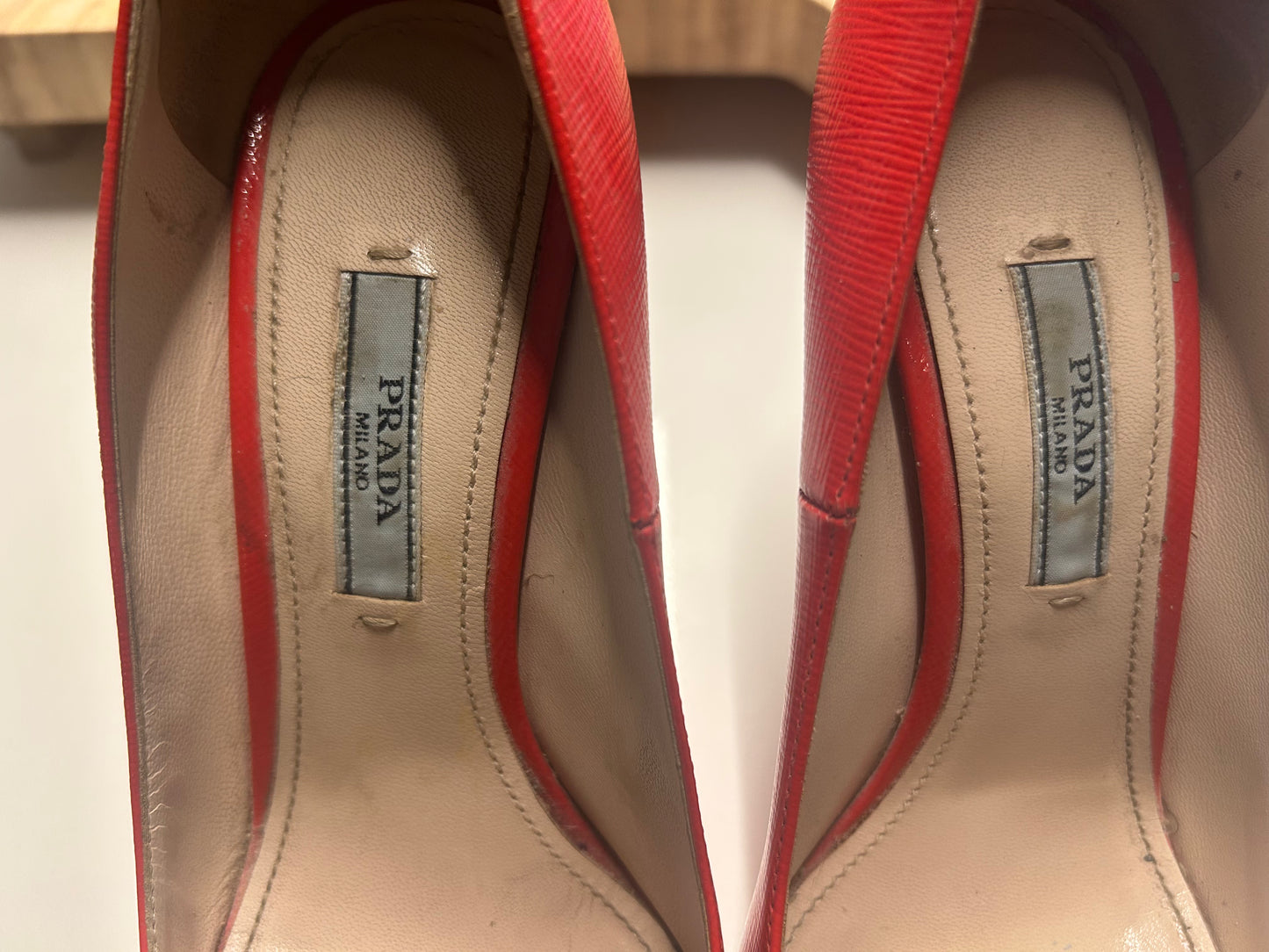 Prada Saffiano Vernice Pumps
