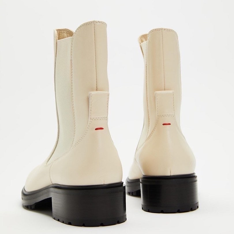 Aeyde Leather Chelsea Boots