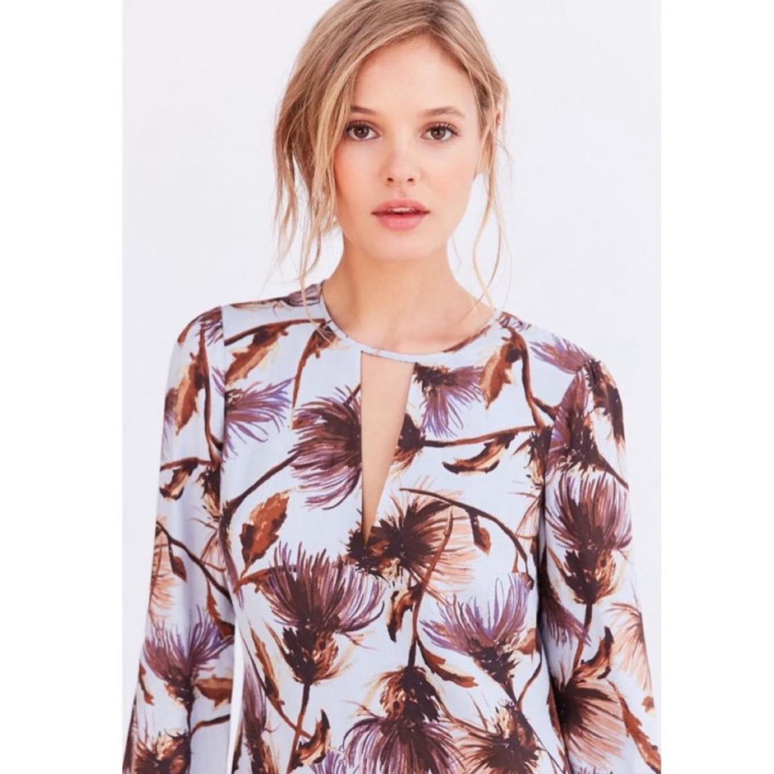 Kimchi Blue Charletta Keyhole Dress