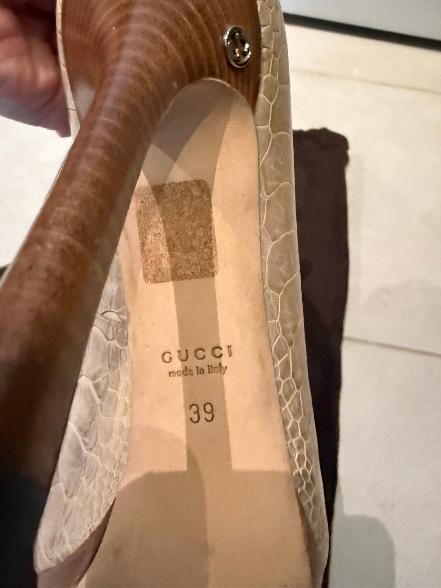 Gucci Ostrich Leg Pump