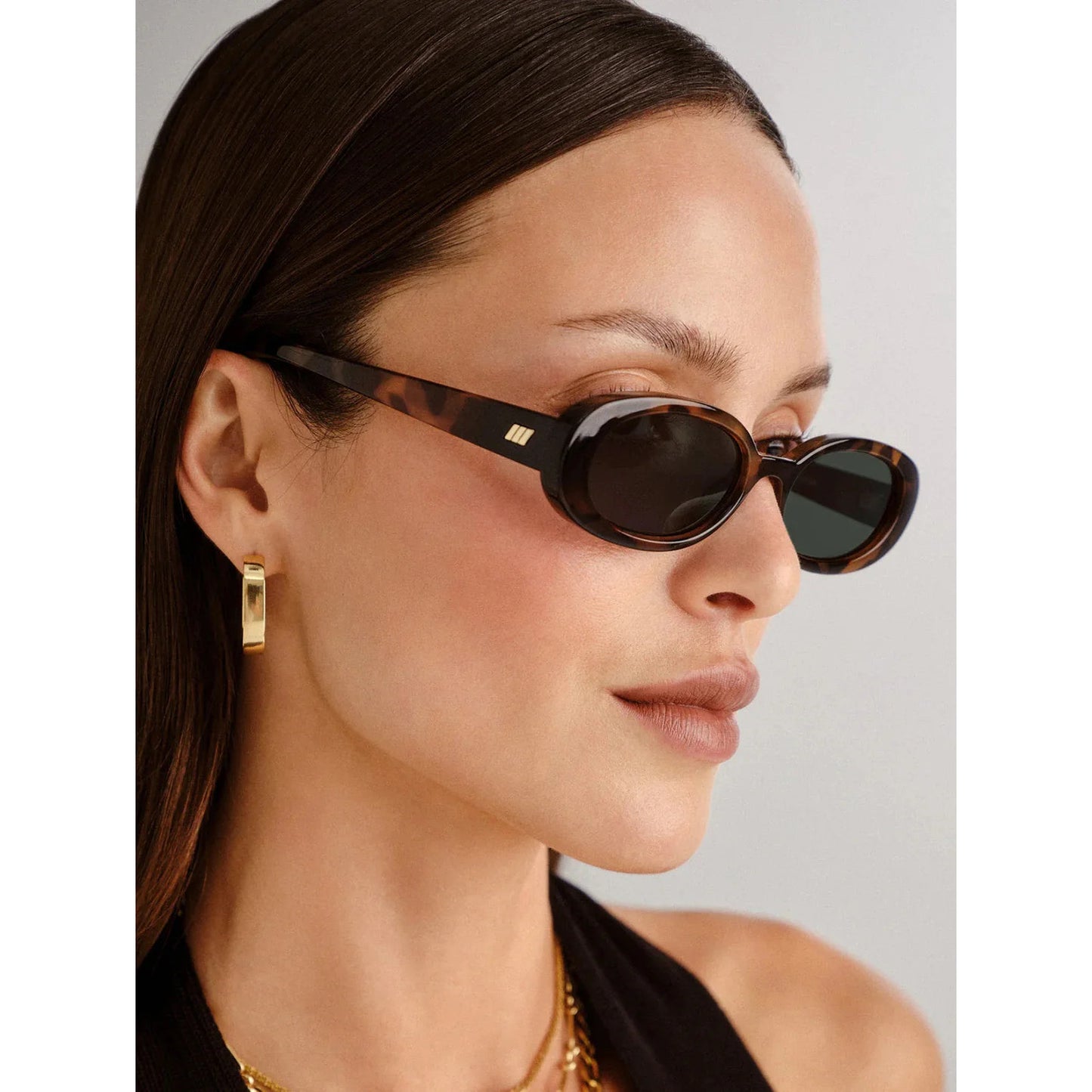 Le Specs Oval Sunnies