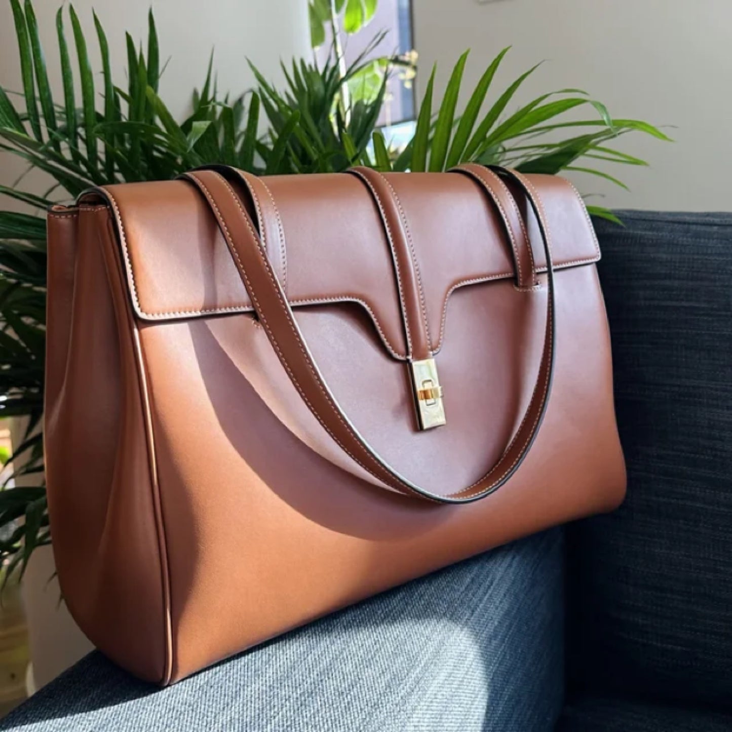 Céline 16 Large Shoulder Bag