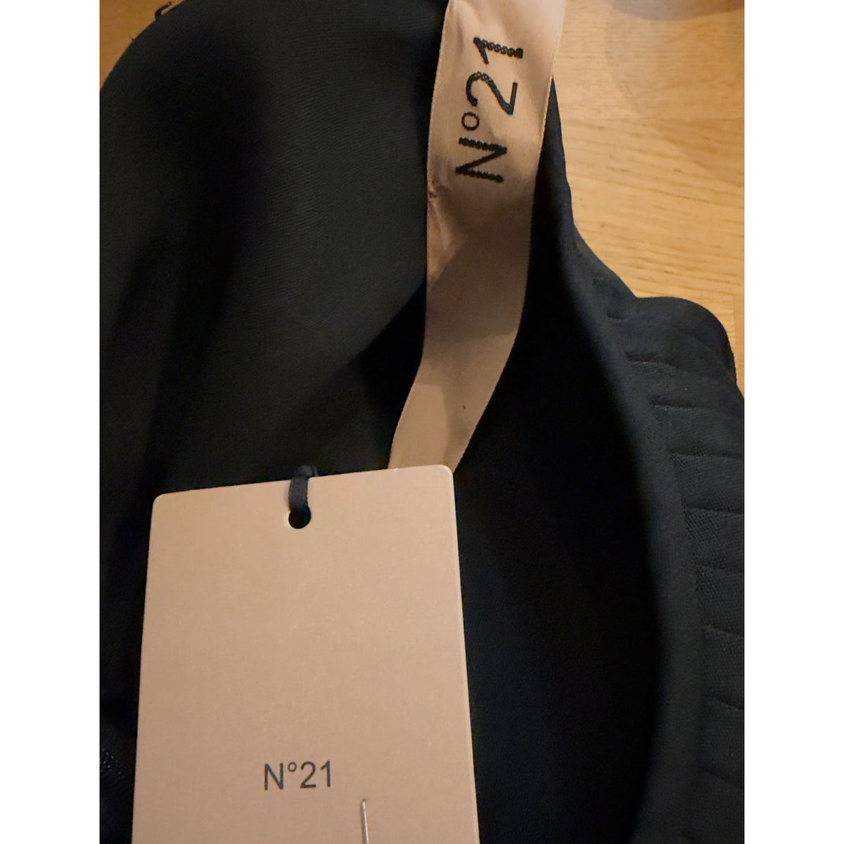 Nº21 Pleated Shift Dress