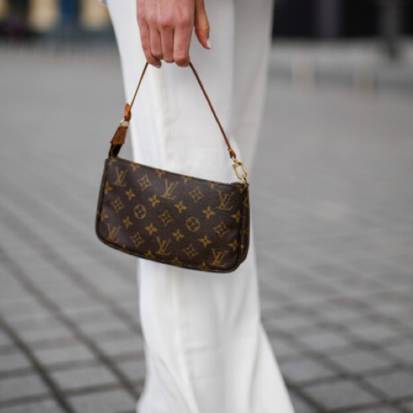 Louis Vuitton Mini Pochette