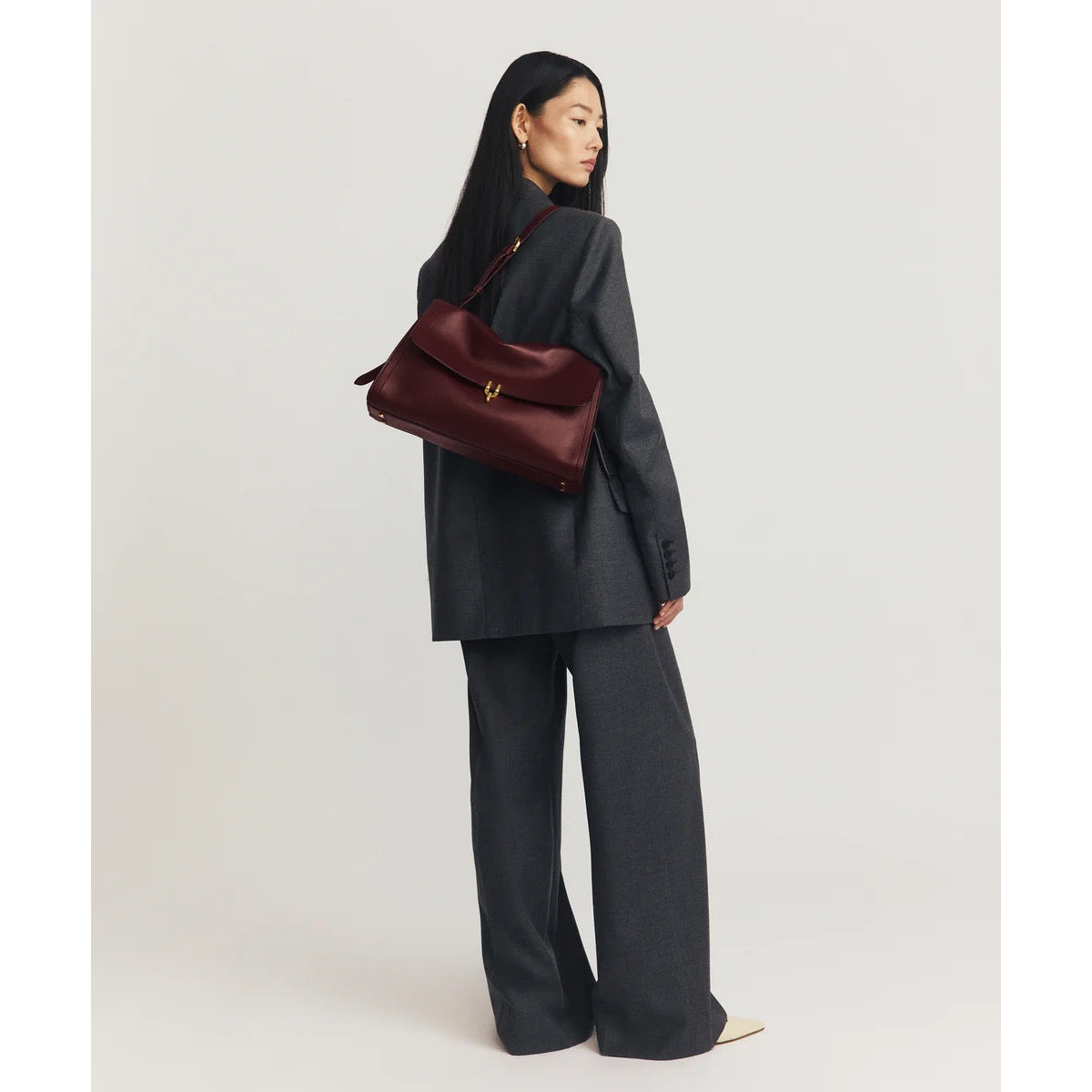 LÉO et VIOLETTE Shoulder Bag