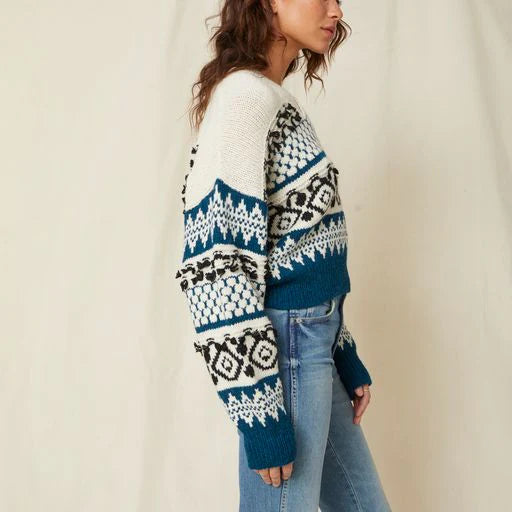 AMO Alpaca Sweater