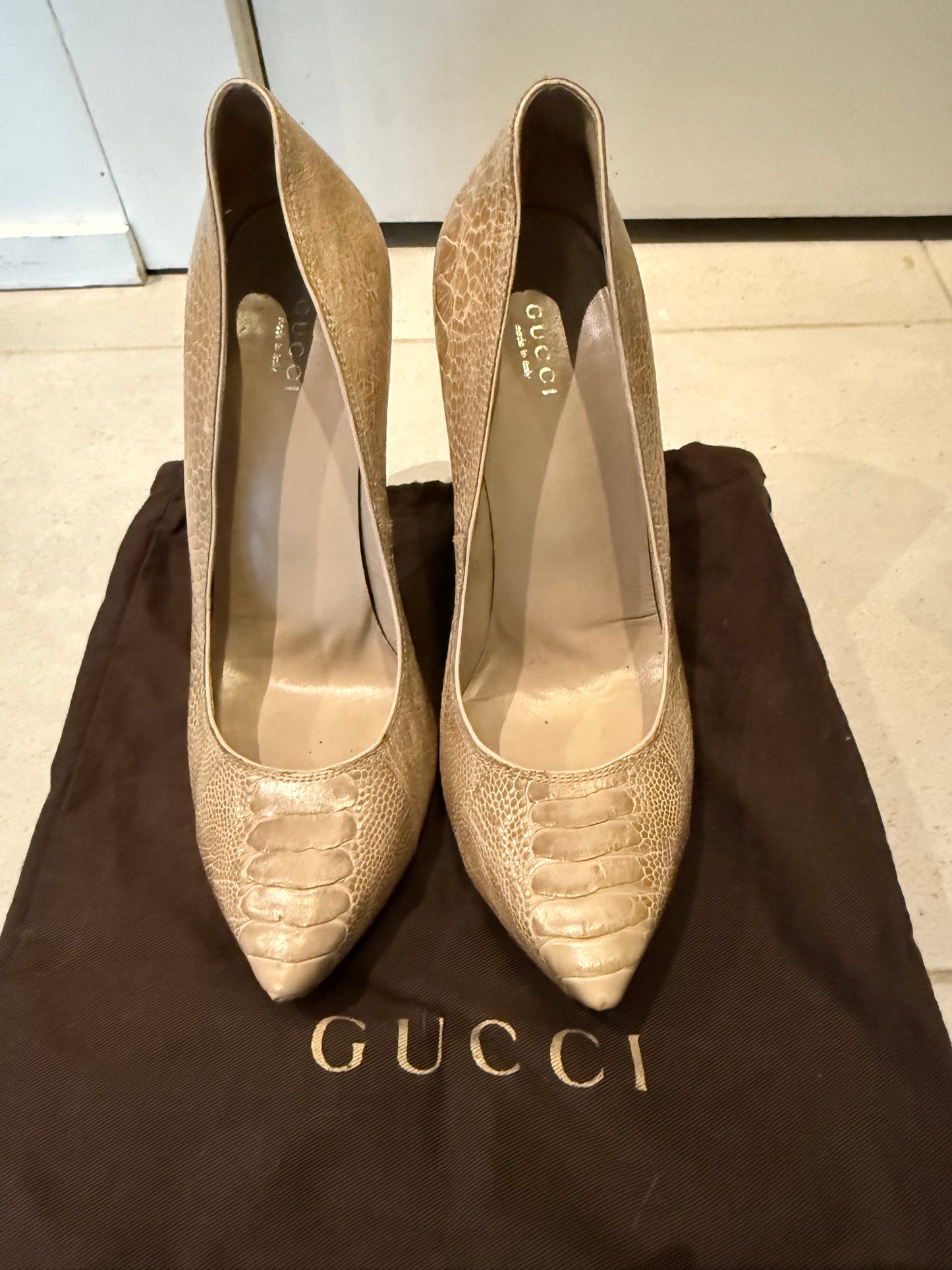 Gucci Ostrich Leg Pump