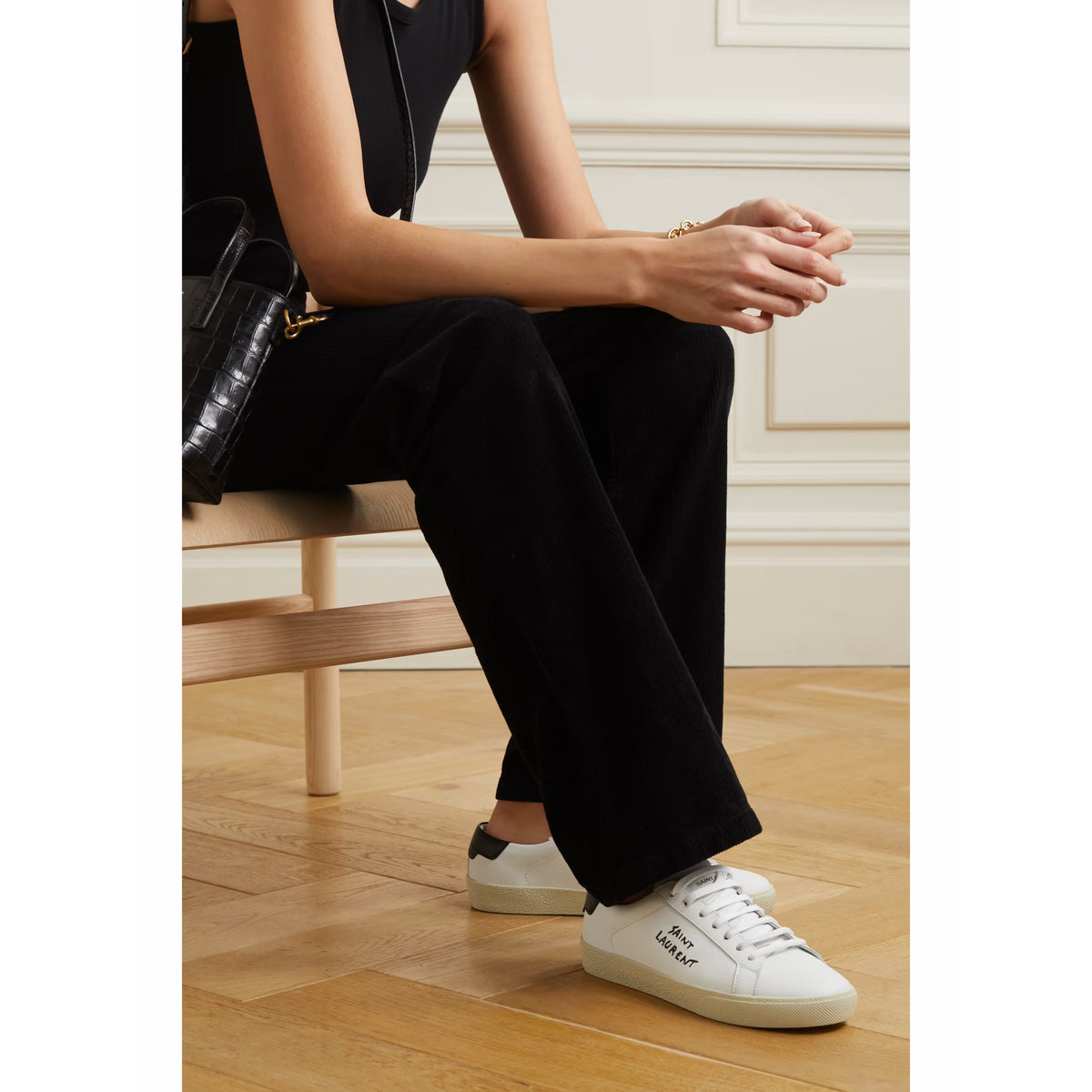 Saint Laurent Court Classic